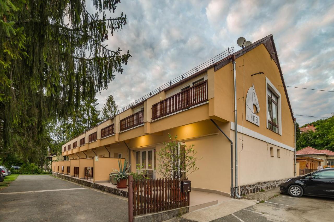 Lipicai Hotel és Étterem Szilvásvárad Exterior foto